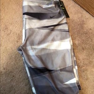 Nike leggings